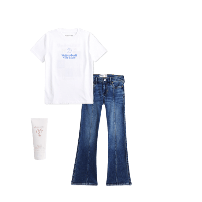 oversized graphic logo tee
