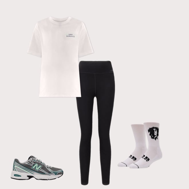 New Balance Flower Oversized Tee
