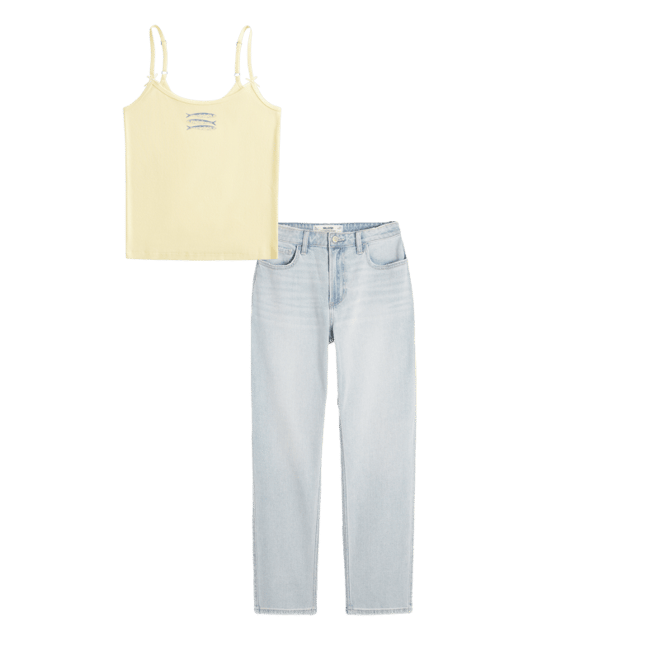 Curvy High-Rise Light Wash Straight Jeans