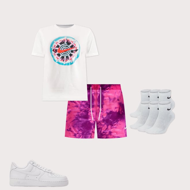 Nike Graphic Tee