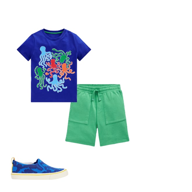 3rd bundle featuring 2 items which compliment Garment Dye Shorts-Green Spruce
