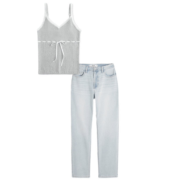 Curvy High-Rise Light Wash Straight Jeans