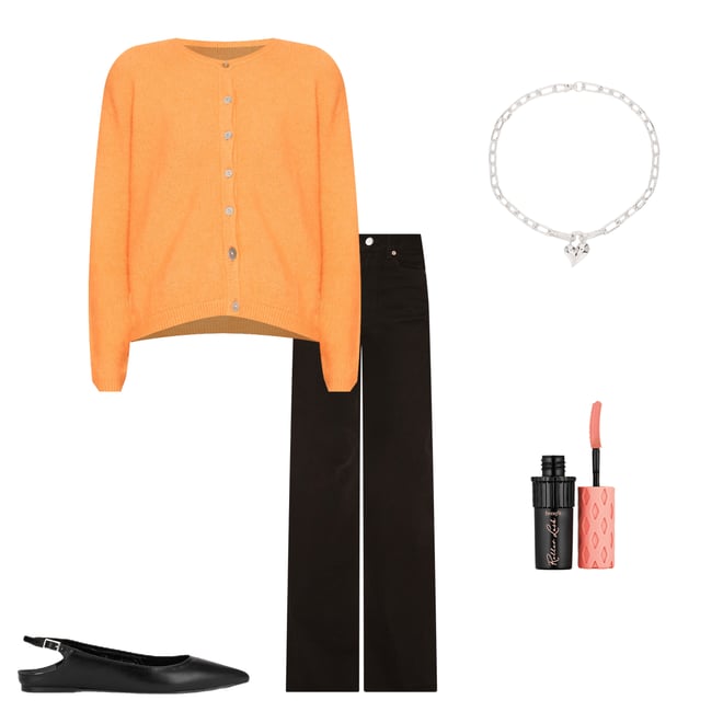 3rd bundle featuring 4 items which compliment Echo Straight Jeans