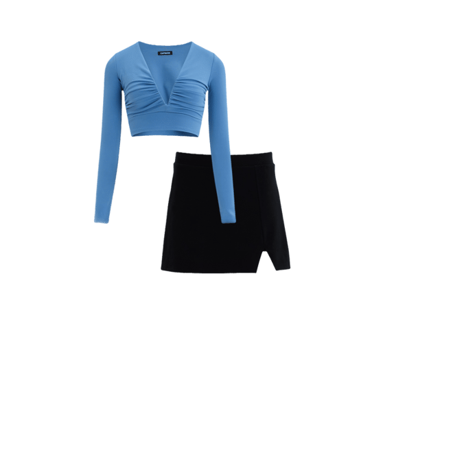 V-neck Long Sleeve Ruched Cropped Tee