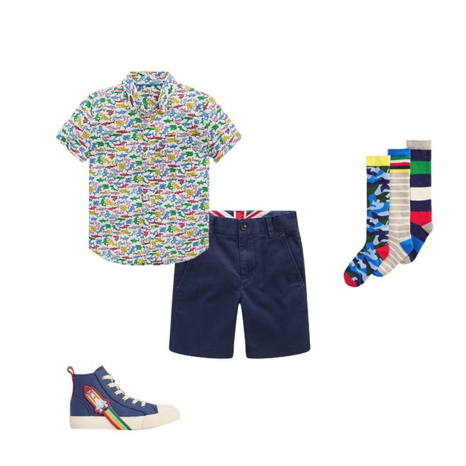 3rd bundle featuring 3 items which compliment Classic Chino Shorts-College Navy