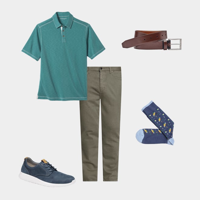 2nd bundle featuring 4 items which compliment Novelty Socks