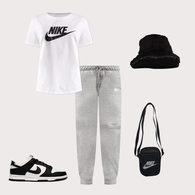 Nike Essential Icon Futura Tee
