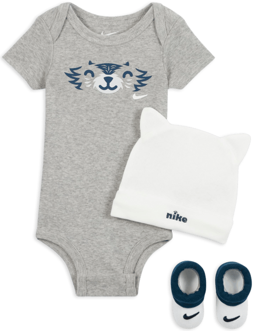 Nike 3 hotsell piece infant set