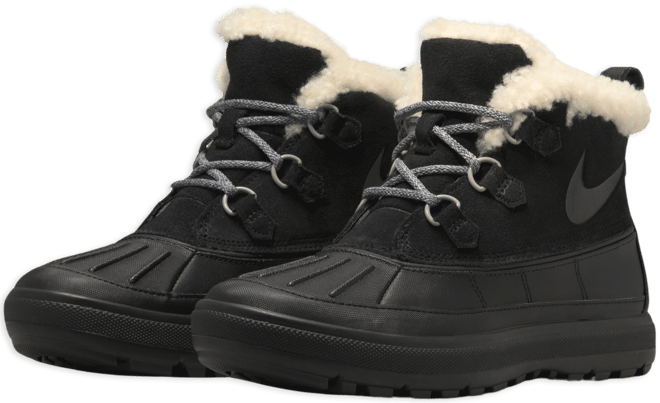 Nike Woodside Chukka 2 Women's Boots