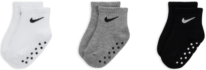 Nike Calcetines hasta el tobillo Swoosh con agarre para bebé (3 pares)