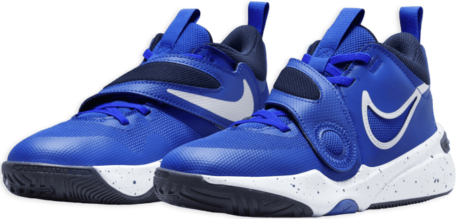 Nike Team Hustle D 11 Big Kids' Basketball Shoes