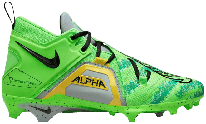 Nike Alpha Menace Elite 3 Men's Football Cleats.