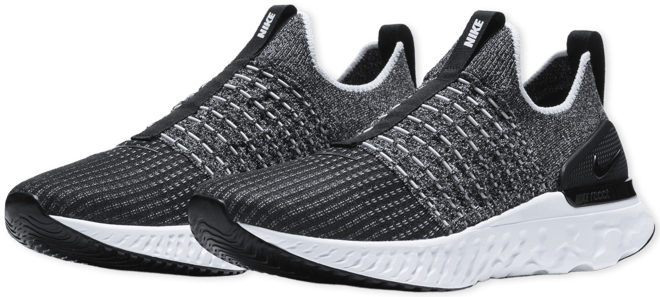 Nike Phantom Run 2 รองเท้าวิ่งโร้ดรันนิ่งผู้ชาย
