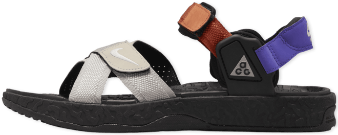 ACG エア デシューツ+ サンダル