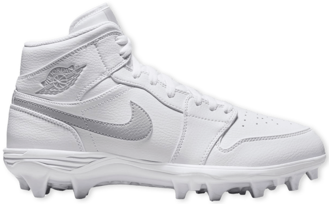 Discount Football Cleats  Curbside Pickup Available at DICK'S