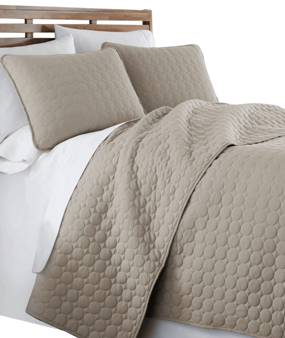 Ultra-Soft Lightweight Embroidered 3-Pc. Quilt Set, King/California King