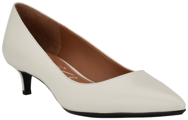 Calvin klein hotsell low heel pumps