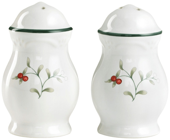 Pfaltzgraff Winterberry Salt and Pepper Set