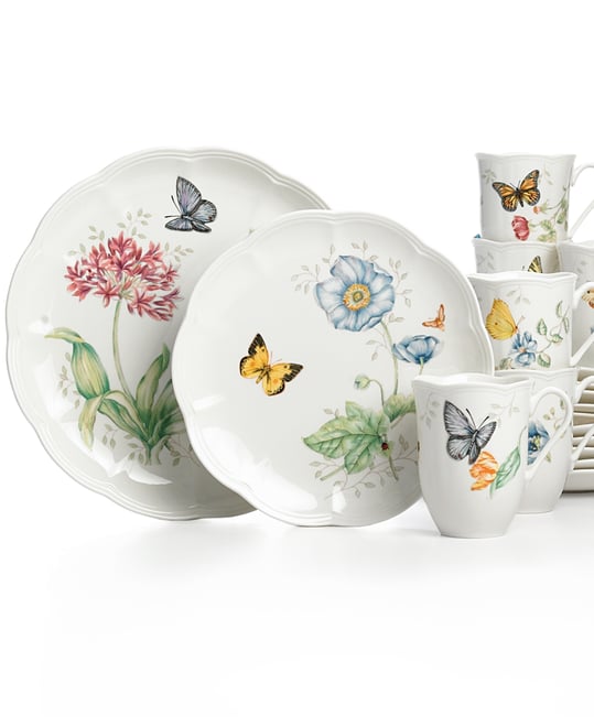 Butterfly Meadow 18 Pc. Dinnerware Set, Service for 6