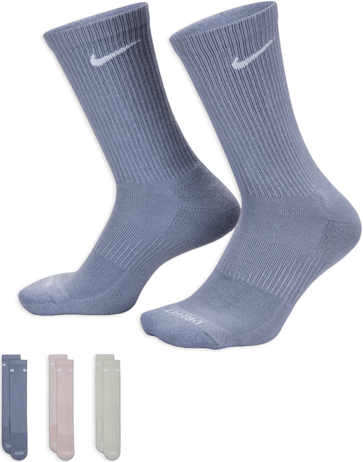 Image of Nike Everyday Plus Cushioned Training Crew Socks (3 Pairs)