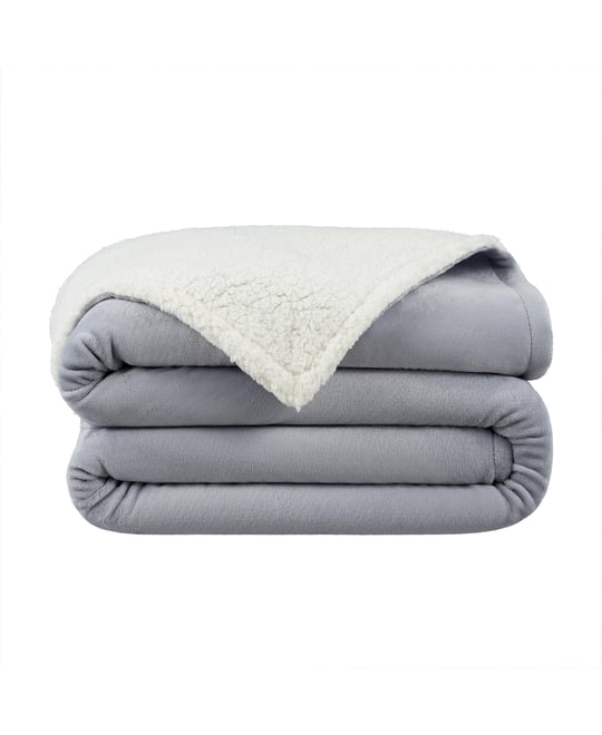 Host & Home Plush Sherpa Throw, Versatile 2-Sided Throw Blanket, 200GSM Plush Mink Velvet Face, 250GSM Plush Sherpa Reverse, 4 Color Options, Twin Xl
