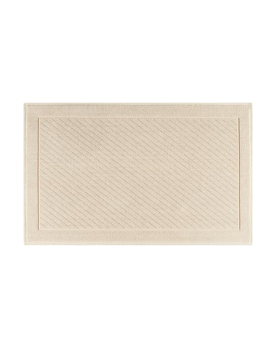 Host & Home Cotton Bath Rug, Stylish Textured Woven Design, Slip Resistant Backing, 5 Color Options, 20x32