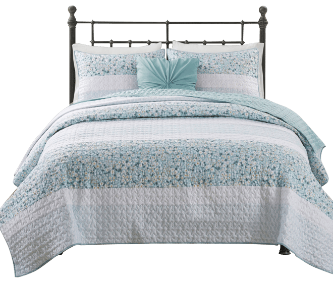 Caralie Seersucker 4 Piece Quilt Set, Full/Queen
