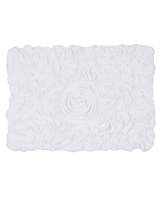 Bell Flower Bath Rug, 17" x 24"