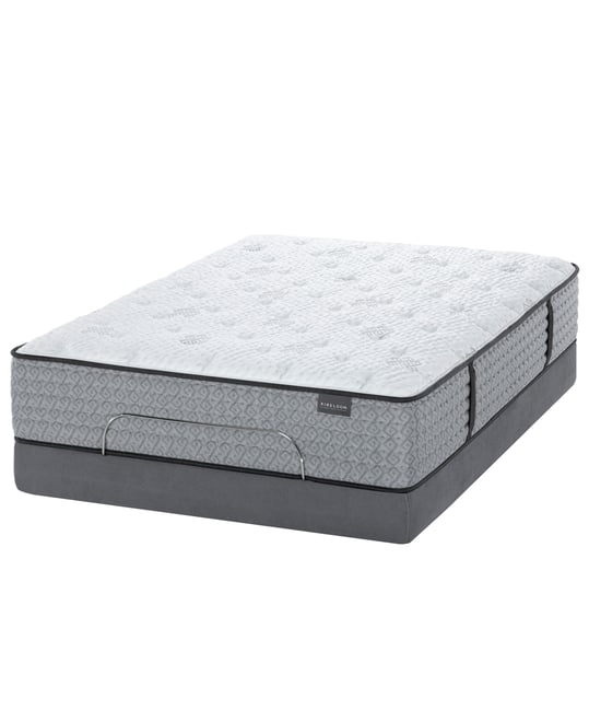 Hybrid 13.75" Luxury Firm Mattress