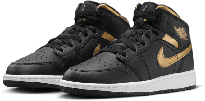 Air Jordan 1 Mid Big Kids' Shoes