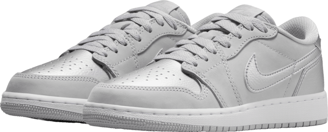 Air Jordan 1 Low OG "Silver" Tenis para niño talla grande