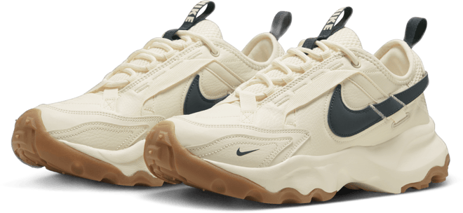 ナイキ TC 7900 ウィメンズシューズ