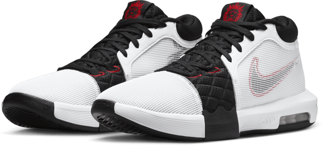 LeBron Witness 8 Basketball Shoes