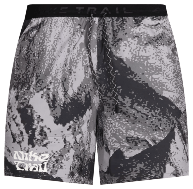 Nike Trail Stride Dri-FIT-løbeshorts med indershorts til mænd (18 cm)