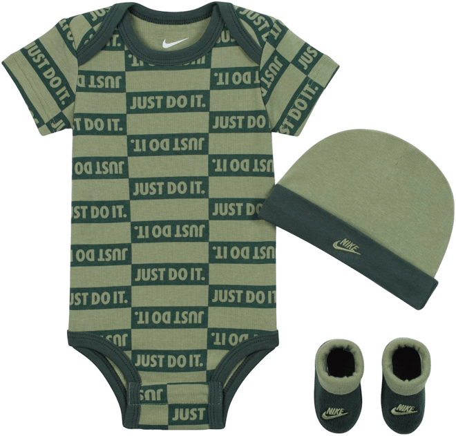Nike Baby (0-9M) Textured Club 3-Piece Bodysuit Set