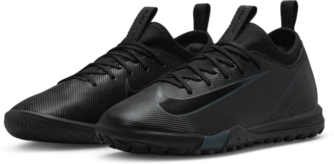 Nike Jr. Mercurial Vapor 16 Academy Younger/Older Kids' Indoor Court Low-Top Football Shoes