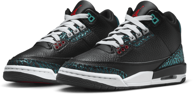 Air Jordan 3 Retro Big Kids' Shoes