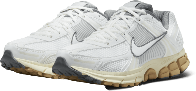 Nike Zoom Vomero 5 Women's Shoes