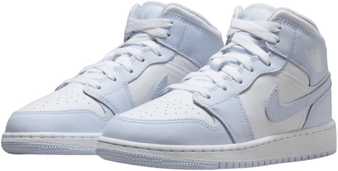 Air Jordan 1 Mid Big Kids' Shoes