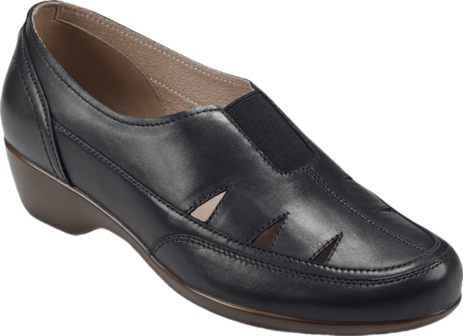 Women's Daisie Cutout Slip-On Flats