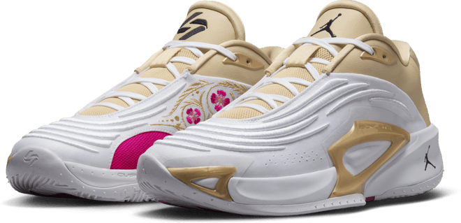 Luka 3 SE "Matador" Basketball Shoes