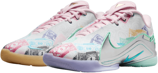 LeBron XXII "Currency" Basketball Shoes