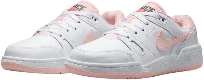 Nike Full Force Low รองเท้าเด็กโต