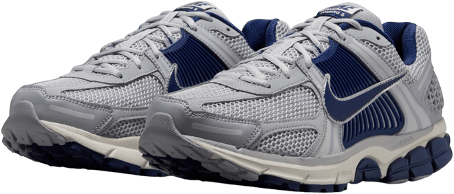 Nike Zoom Vomero 5 Men's Shoes