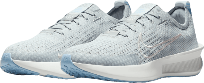 Nike Interact Run Tenis de correr en pavimento para mujer