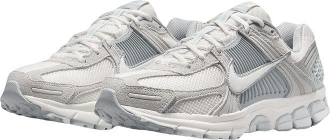 Nike Zoom Vomero 5 Women's Shoe