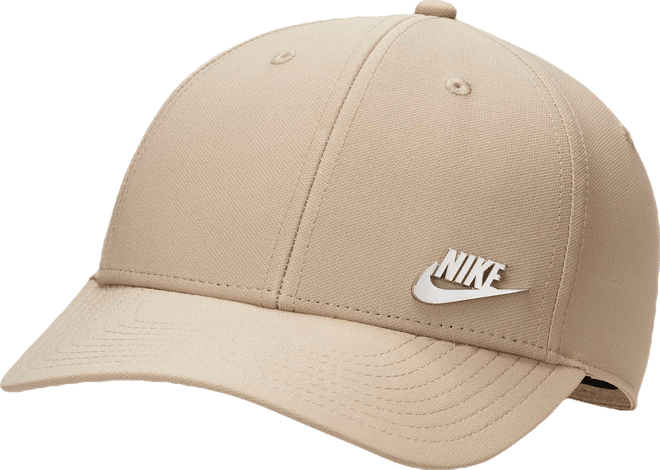 Nike Dri-FIT Club Structured Metal Logo Cap