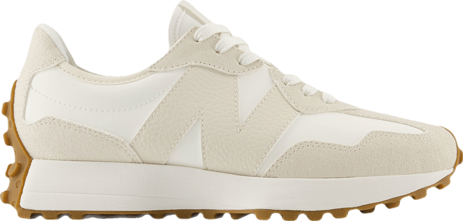 【New Balance】◆327 White Moonbeam◆大人気◆WS327SFD◆ New Balance Women's Classic Sneaker, Moonbeam/Black, 6