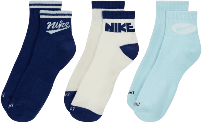 Nike Everyday Plus ถุงเท้าหุ้มข้อ (3 คู่)