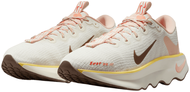 Nike Motiva Women's Walking Shoes